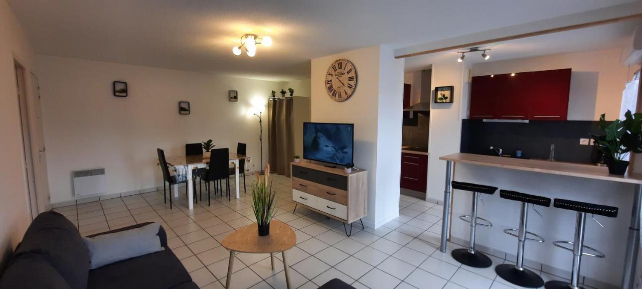T3 Entierement Renove - 5 Couchages Appartement Lourdes Buitenkant foto